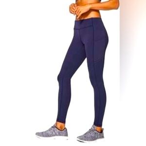 Lululemon Midnight Navy Speed Up 
Full-On Luxtreme Size 6 Women’s leggings